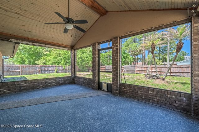 1631 Santonian Street SE, Palm Bay, FL 32909
