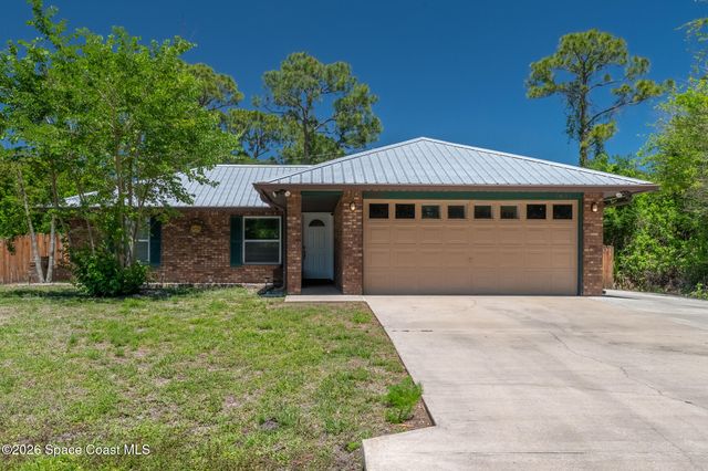 1631 Santonian Street SE, Palm Bay, FL 32909