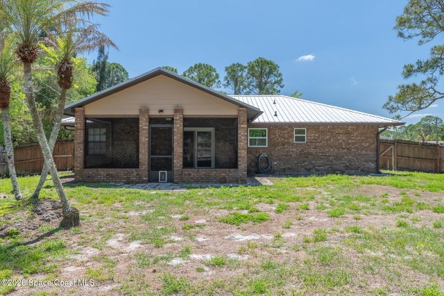 1631 Santonian Street SE, Palm Bay, FL 32909