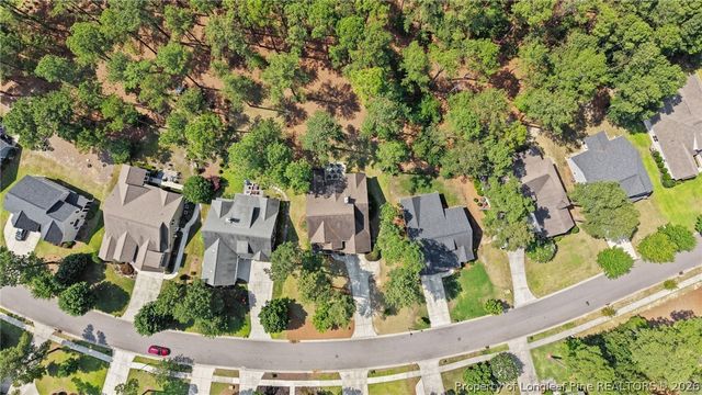 410 Legacy Lakes Way, Aberdeen, NC 28315