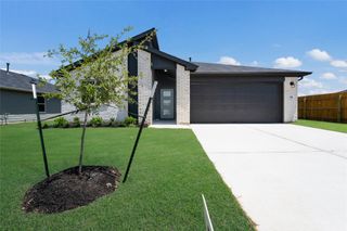 110 Butterfly Garden DR, Kyle, TX 78640