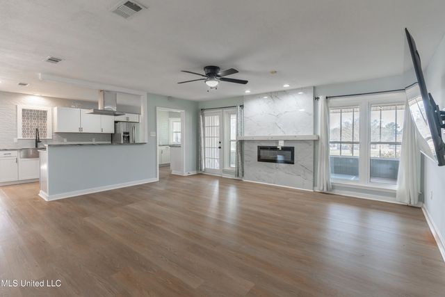 5285 Williamson Road, Clinton, MS 39056