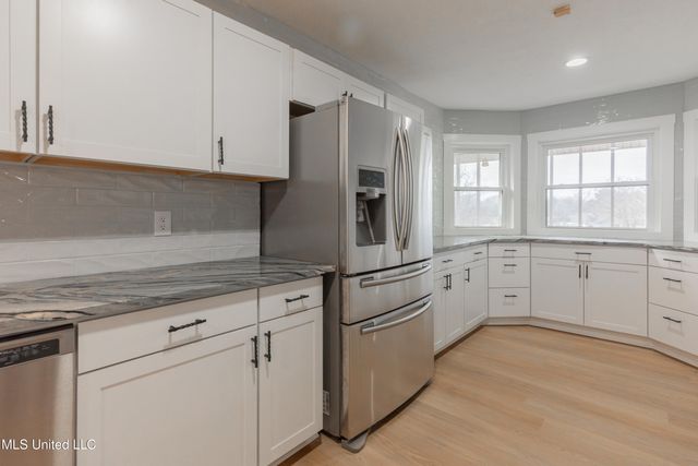 5285 Williamson Road, Clinton, MS 39056