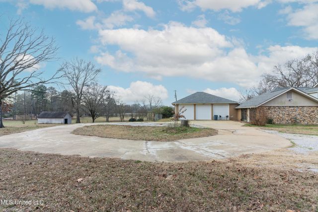 5285 Williamson Road, Clinton, MS 39056