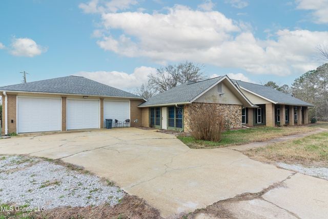 5285 Williamson Road, Clinton, MS 39056