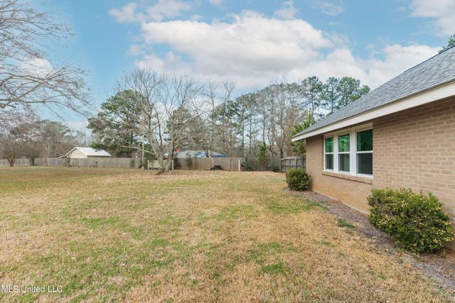 5285 Williamson Road, Clinton, MS 39056