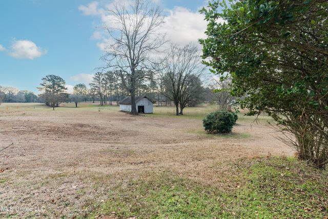 5285 Williamson Road, Clinton, MS 39056