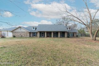 5285 Williamson Road, Clinton, MS 39056
