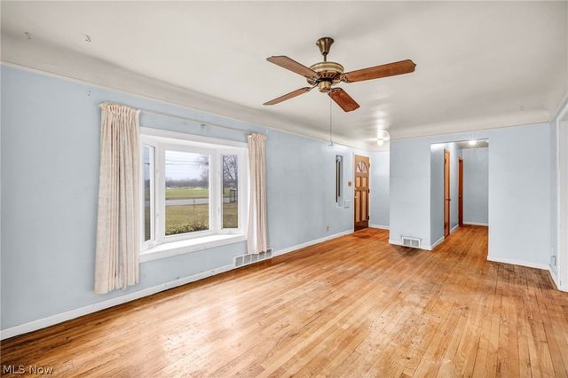 7181 York Road, Parma, OH 44130