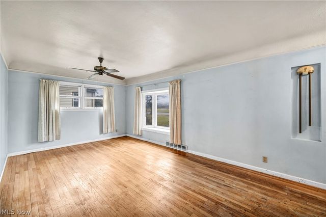 7181 York Road, Parma, OH 44130