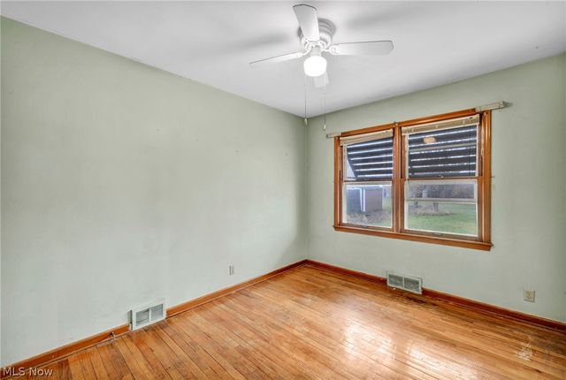 7181 York Road, Parma, OH 44130