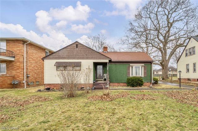 7181 York Road, Parma, OH 44130