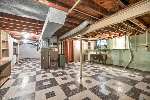 7181 York Road, Parma, OH 44130