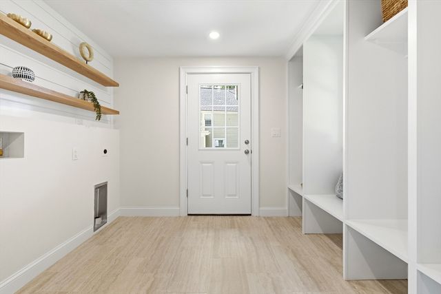 69 Horace Rd, Belmont, MA 02178
