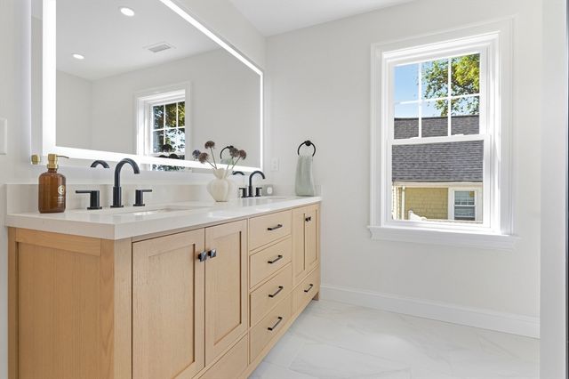 69 Horace Rd, Belmont, MA 02178