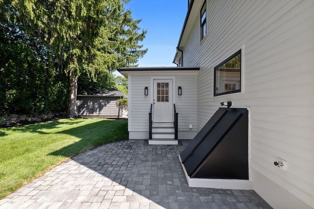 69 Horace Rd, Belmont, MA 02178