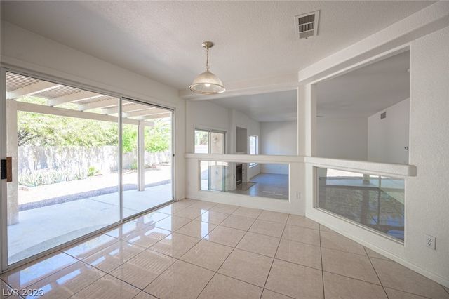 8512 Copper Ridge Avenue, Las Vegas, NV 89129