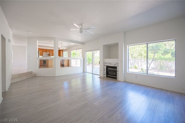 8512 Copper Ridge Avenue, Las Vegas, NV 89129