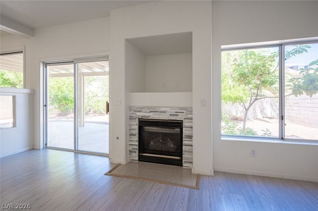 8512 Copper Ridge Avenue, Las Vegas, NV 89129