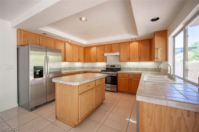 8512 Copper Ridge Avenue, Las Vegas, NV 89129