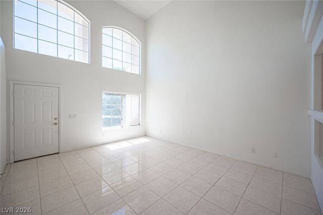 8512 Copper Ridge Avenue, Las Vegas, NV 89129