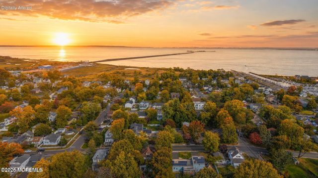 26 Florence Avenue, Leonardo, NJ 07737