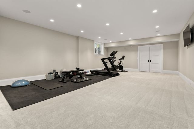 111 Summer St, Westwood, MA 02090