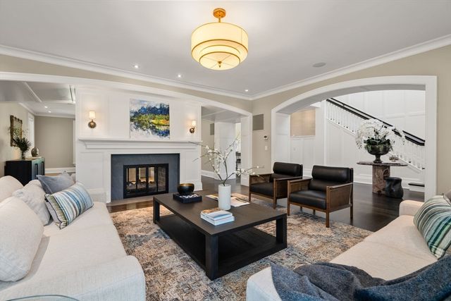 111 Summer St, Westwood, MA 02090