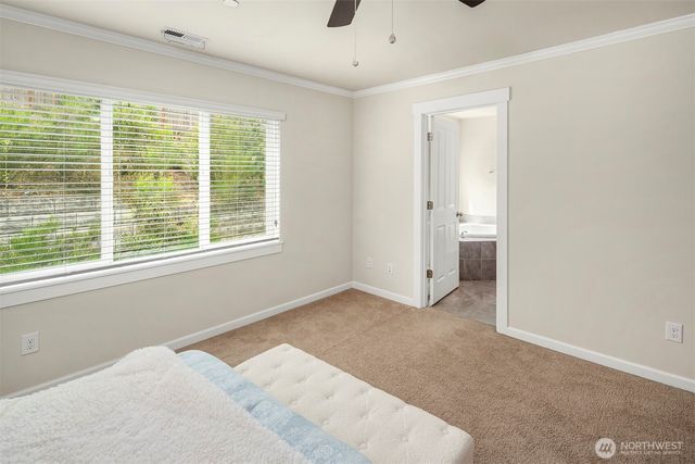 22803 SE 262nd Court, Maple Valley, WA 98038