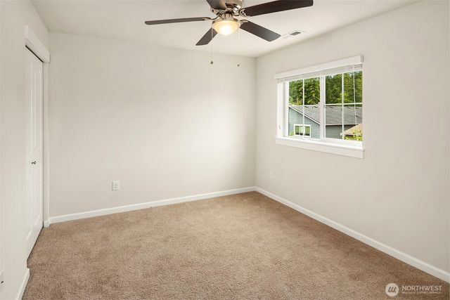 22803 SE 262nd Court, Maple Valley, WA 98038