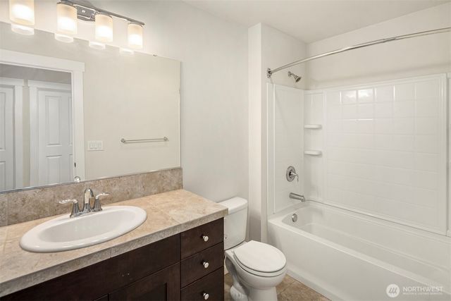 22803 SE 262nd Court, Maple Valley, WA 98038