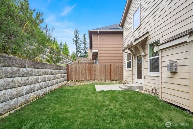 22803 SE 262nd Court, Maple Valley, WA 98038