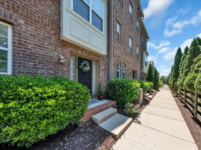 2418 Anson Ln, Nashville, TN 37211