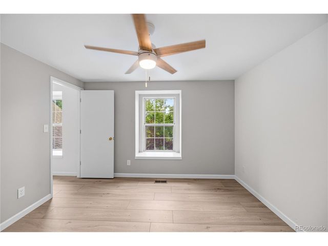 8898 Cactus Flower Way, Littleton, CO 80126