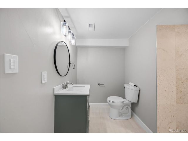 8898 Cactus Flower Way, Littleton, CO 80126