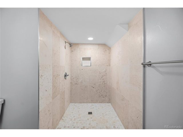 8898 Cactus Flower Way, Littleton, CO 80126
