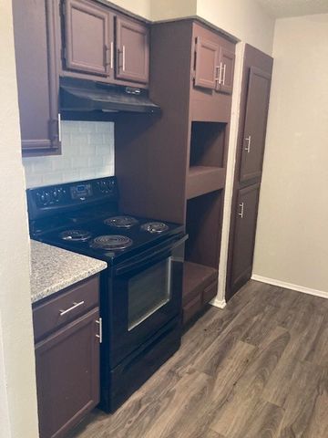 9696 Walnut Street 1713, Dallas, TX 75243