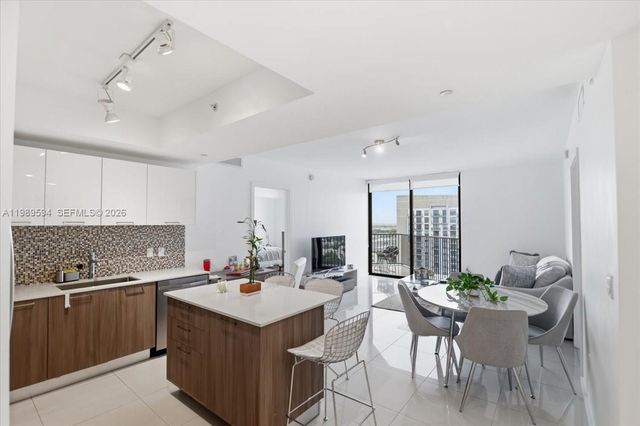 5300 Paseo Blvd 1803, Doral, FL 33166