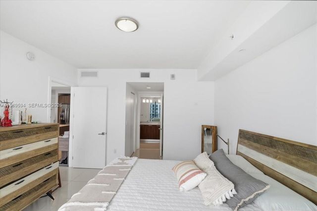 5300 Paseo Blvd 1803, Doral, FL 33166