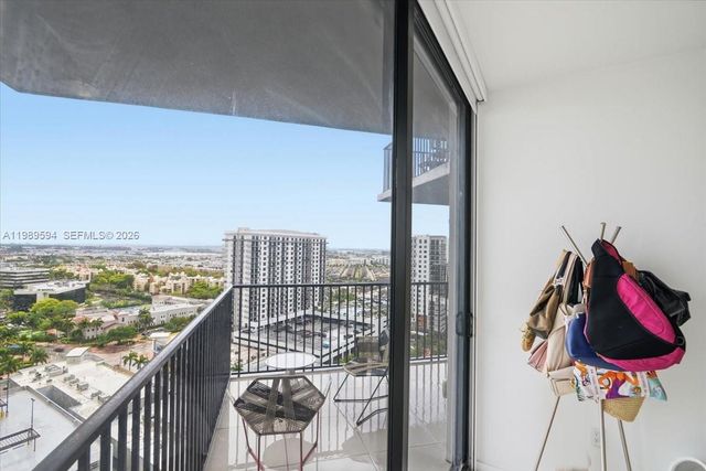 5300 Paseo Blvd 1803, Doral, FL 33166