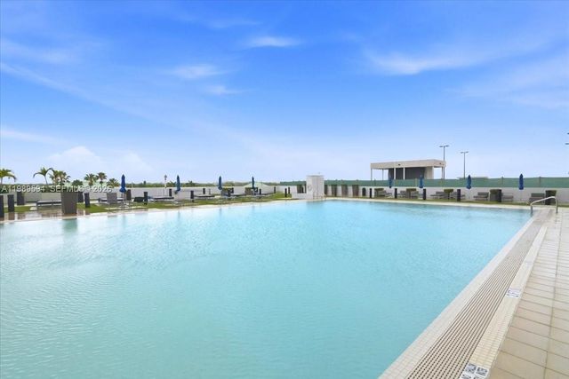 5300 Paseo Blvd 1803, Doral, FL 33166