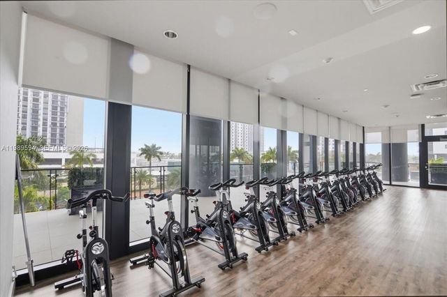 5300 Paseo Blvd 1803, Doral, FL 33166