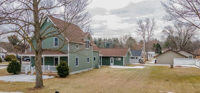 215 E ALFRED STREET, Weyauwega, WI 54983