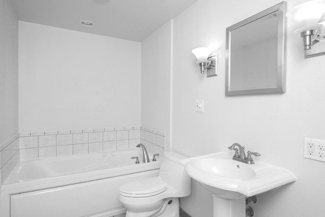 215 E ALFRED STREET, Weyauwega, WI 54983