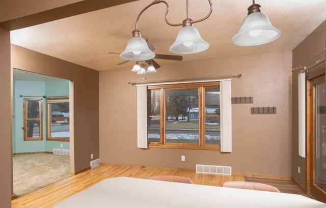 215 E ALFRED STREET, Weyauwega, WI 54983