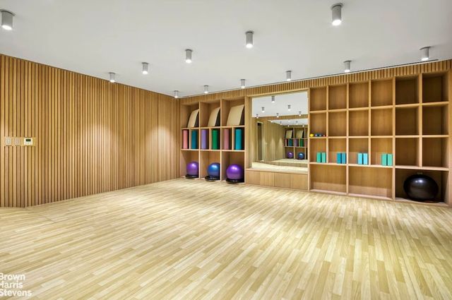 368 3RD Avenue PH34A, New York City, NY 10016