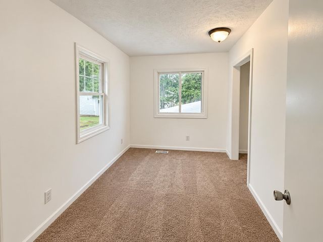 729 Jay Street, Belding, MI 48809