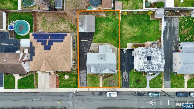 133 Franklin Street, Secaucus, NJ 07094