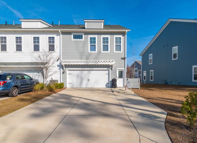 3126 Sturbridge Road, Mount Pleasant, SC 29466