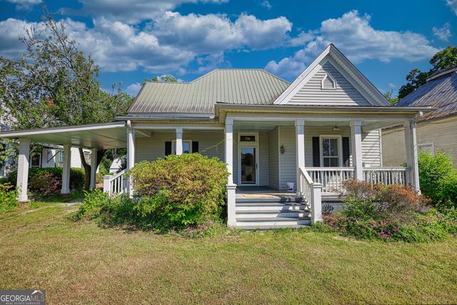 706 S Railroad Street, Shady Dale, GA 31085